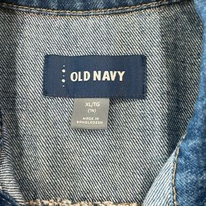 EUC OLD NAVY YXL (14) denim vest medium wash